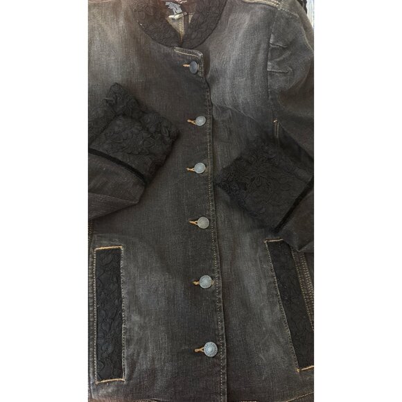 2/$30 Express Size 7/8 Black Denim Jacket With Lace Cuffs & Collar - Picture 10 of 16